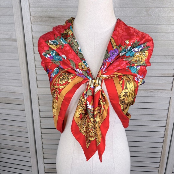 BERKSHIRE Vintage Silky Scarf Square with Napier Gold Tone Scarf Slide-OS - Picture 4 of 6